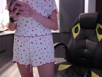 blondalina bongacams stream image