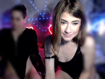 2Laski2 bongacams stream image