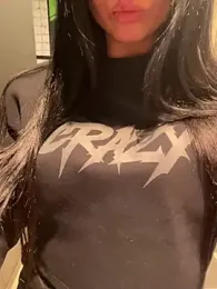 CrazzyChicks stripchat stream image