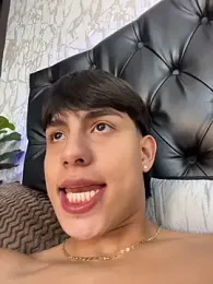 Lander_Cruz stripchat stream image