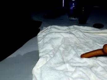 dee_waters chaturbate stream image