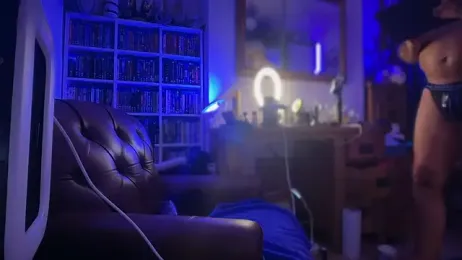 CloudyMuscleBeefy stripchat stream image