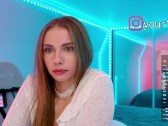 VikkiExtraCheese bongacams stream image