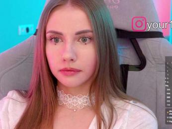 VikkiExtraCheese bongacams stream image