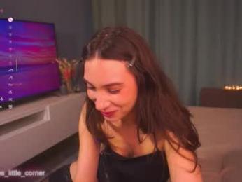 pamilarakestraw chaturbate stream image