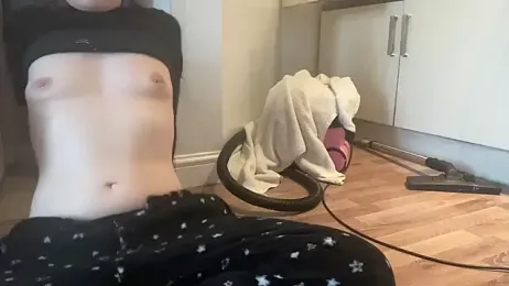 18yoteenvirgin stripchat stream image