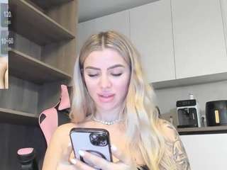 megan-ros camsoda stream image