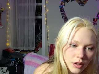 lilfknsquirt camsoda stream image