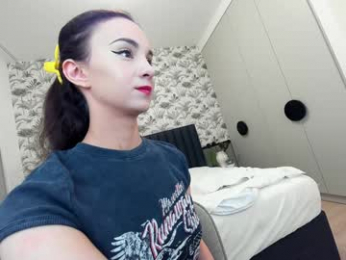 ehotlovea chaturbate stream image