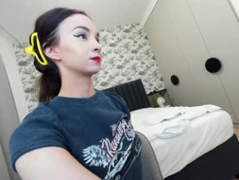 ehotlovea chaturbate stream image