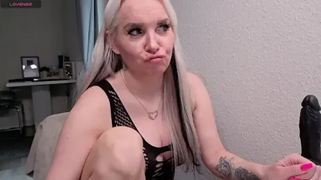 MIA-XXX stripchat stream image