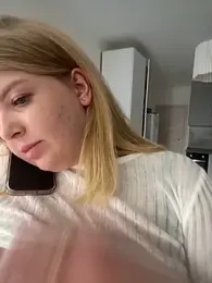 OdriOlsens stripchat stream image