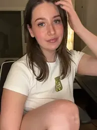 nerdynina stripchat stream image