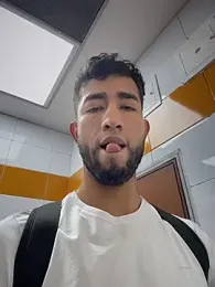 liam_bronw stripchat stream image