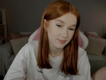 leahsthetics chaturbate stream image