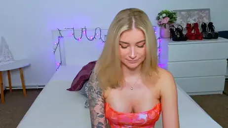 Lia_Benini stripchat stream image