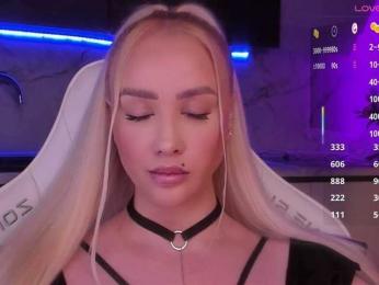 In-your-fucking-mind bongacams stream image