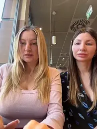 legsLONG stripchat stream image