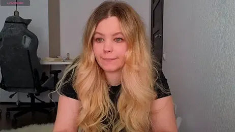 Milana15 stripchat stream image