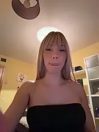 Carlita_cute stripchat stream image