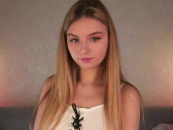 ilittleheart bongacams stream image