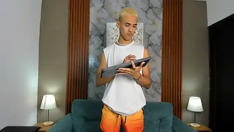 VERY_HOT_GUYS stripchat stream image