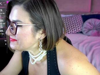 KiraRoxx bongacams stream image