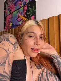 YunoRose_ stripchat stream image