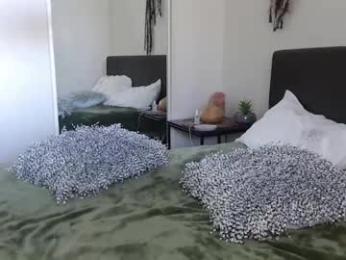 bella_bloom1 chaturbate stream image