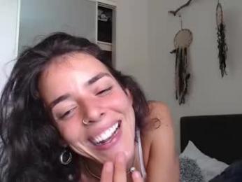 bella_bloom1 chaturbate stream image