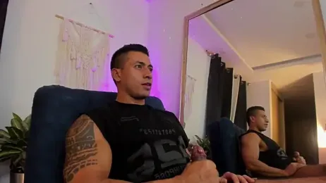 aaroncolombia stripchat stream image