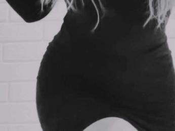 PinkFoxya bongacams stream image