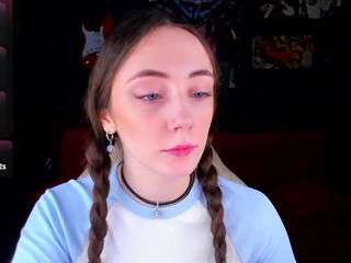 lexi-split camsoda stream image