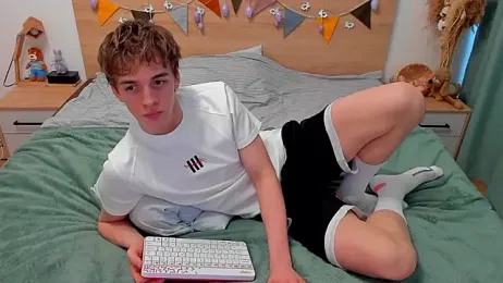 Fandi_777 stripchat stream image