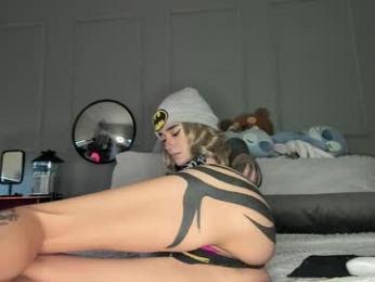 lonelly_lolly98 chaturbate stream image