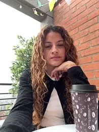 alana15 stripchat stream image