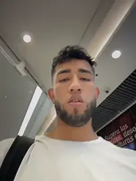 liam_bronw stripchat stream image