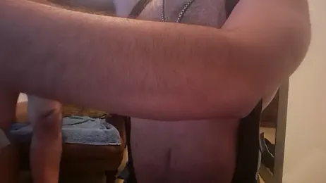 CloudyMuscleBeefy stripchat stream image