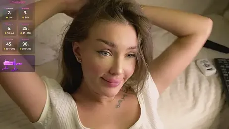 AnnyBangs stripchat stream image