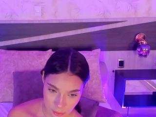 alyssia-collins camsoda stream image