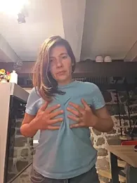 Lina_lou4 stripchat stream image