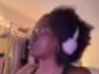 itstaylorofficial camsoda stream image