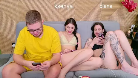Ksenny stripchat stream image