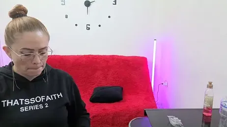 lesb_milf stripchat stream image