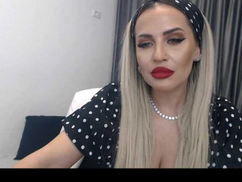 lovelyblondyx bongacams stream image