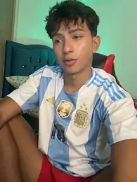 Leonarrrd_01 stripchat stream image