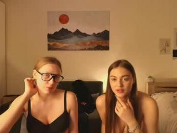 caressyourself chaturbate stream image, 02.04.2026 14:30