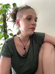 MenaDreadfull stripchat stream image