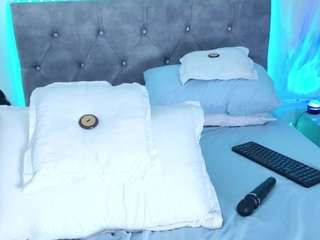 nicolepowell camsoda stream image