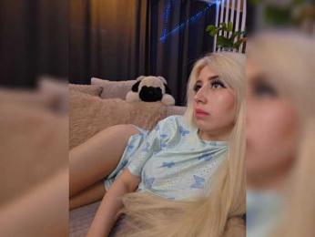 FlowwwerGirl bongacams stream image, 11.04.2026 08:30